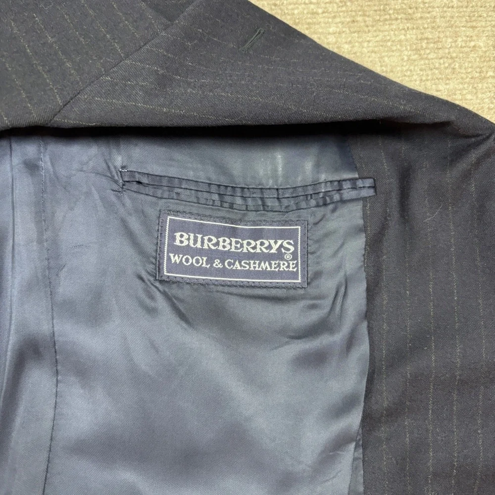 Burberrys Navy Pinstriped Wool Cashmere Blazer Men's Size EU 52R‎ / US 42R
